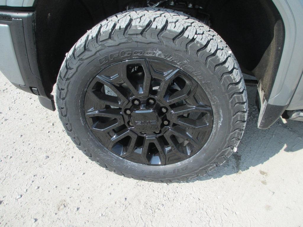 new 2025 GMC Sierra 2500 car, priced at $98,579