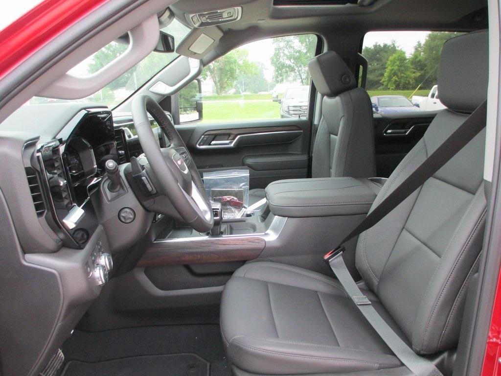 new 2025 GMC Sierra 1500 car, priced at $63,165