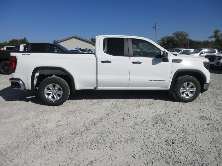 new 2025 GMC Sierra 1500 car, priced at $45,812