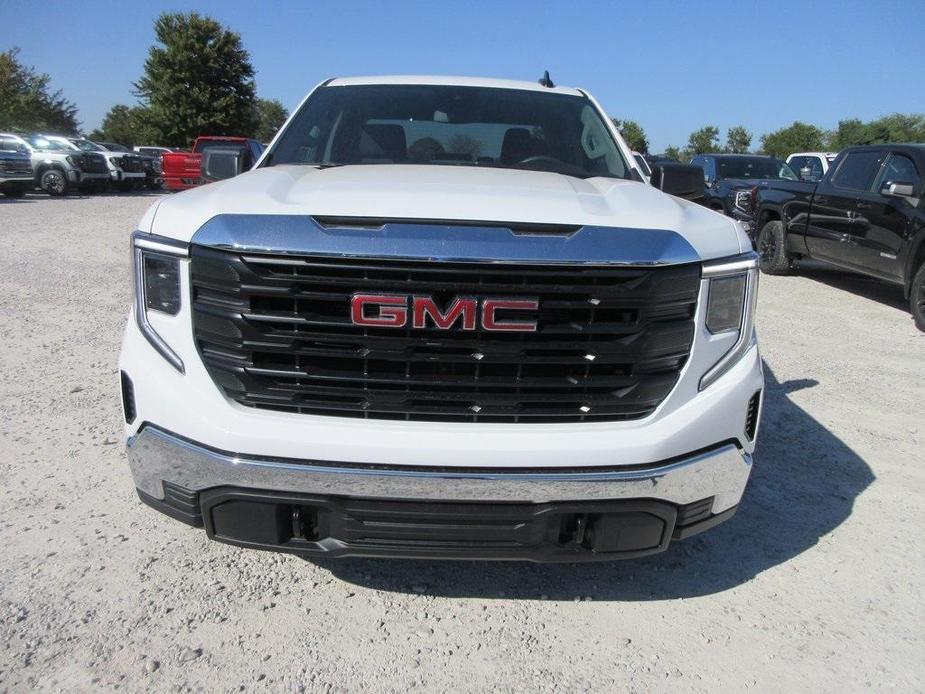 new 2025 GMC Sierra 1500 car, priced at $45,812