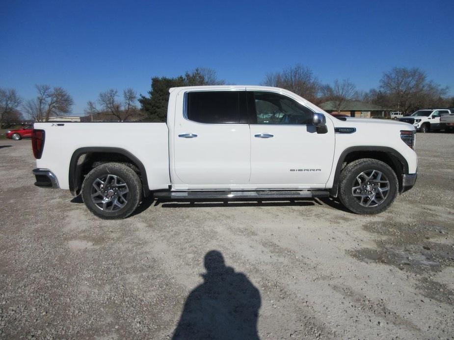 new 2025 GMC Sierra 1500 car, priced at $60,332