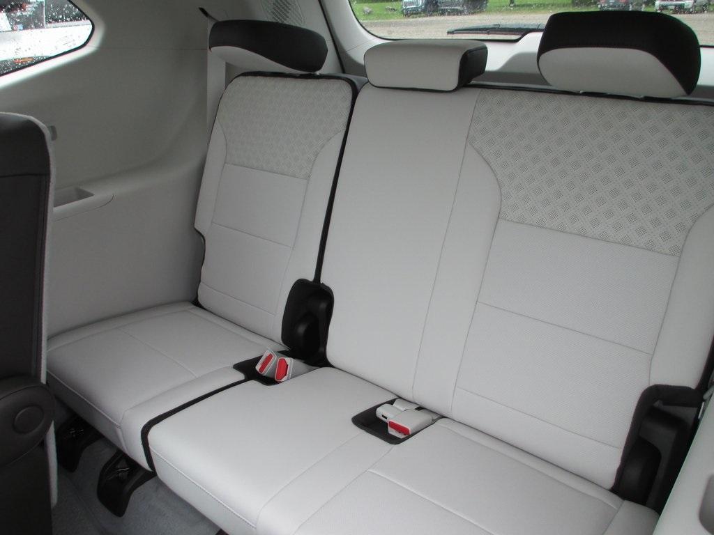 new 2025 GMC Acadia car, priced at $60,177