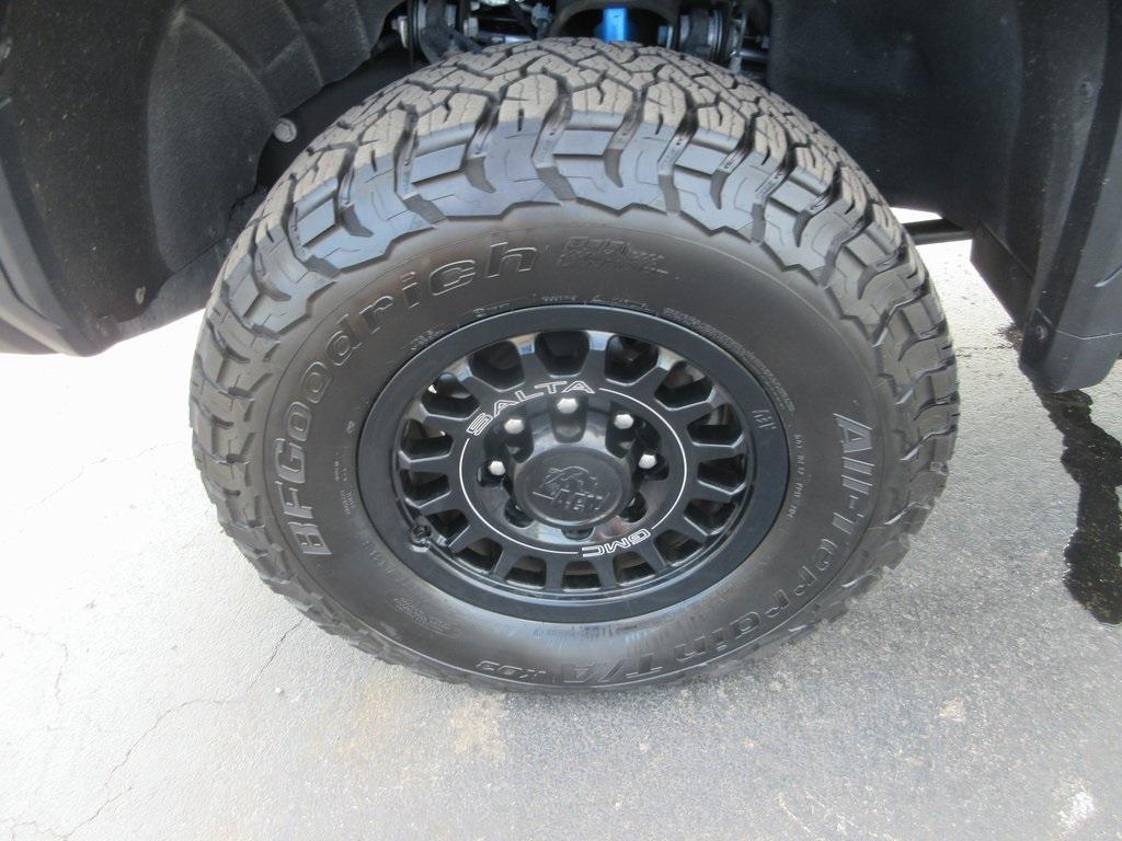 used 2024 GMC Sierra 2500 car, priced at $80,995