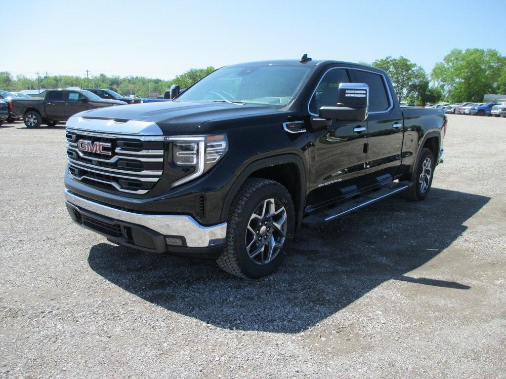 new 2025 GMC Sierra 1500 car, priced at $62,832