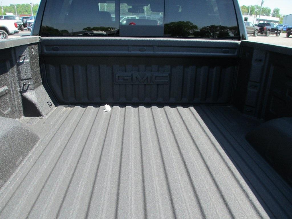 new 2025 GMC Sierra 1500 car, priced at $62,832