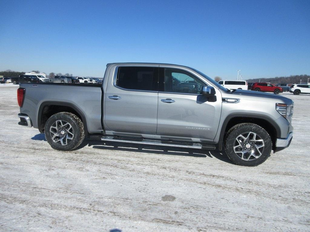 new 2025 GMC Sierra 1500 car, priced at $59,708