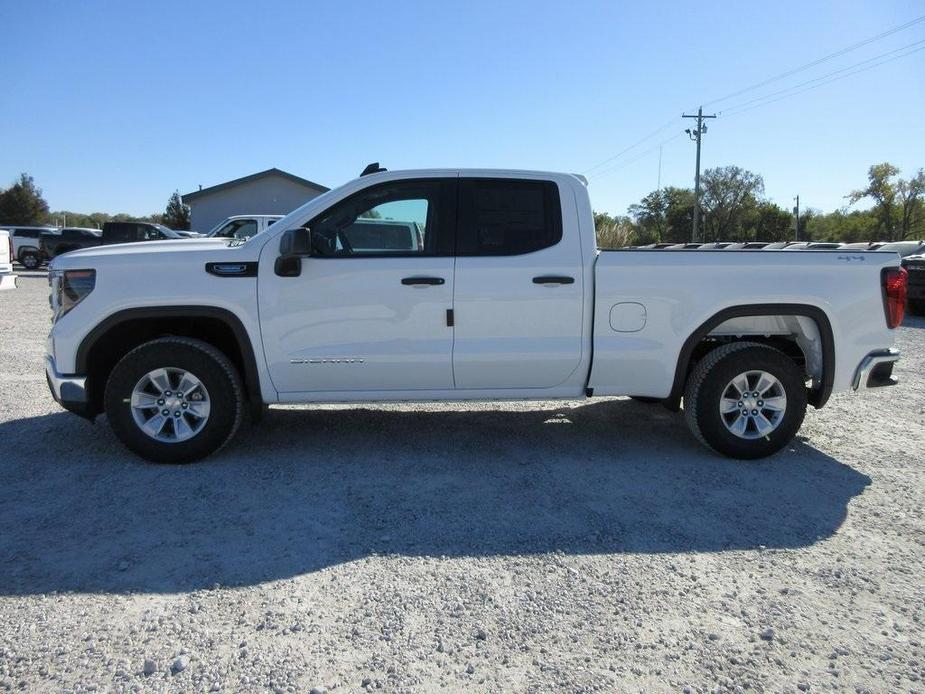 new 2025 GMC Sierra 1500 car, priced at $42,069