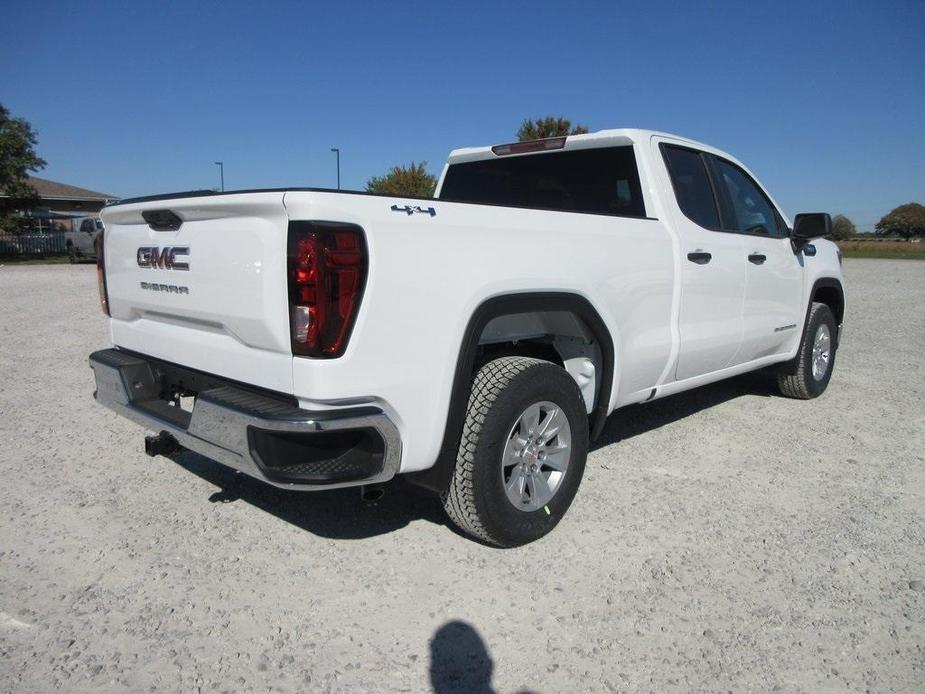 new 2025 GMC Sierra 1500 car, priced at $42,069