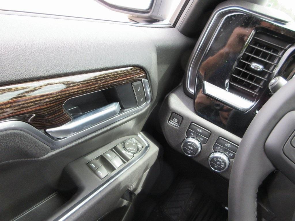 new 2025 GMC Sierra 1500 car, priced at $57,149