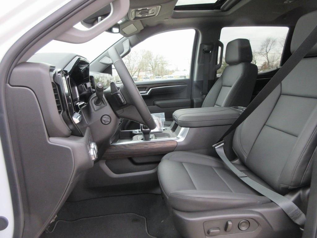 new 2025 GMC Sierra 1500 car, priced at $59,130