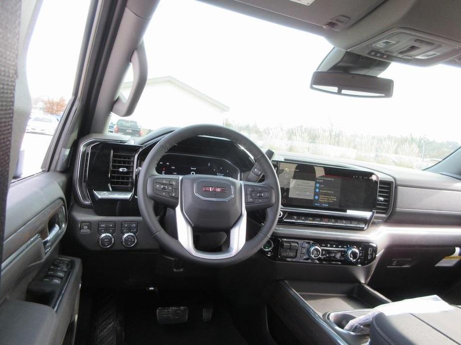 new 2025 GMC Sierra 2500 car, priced at $78,013