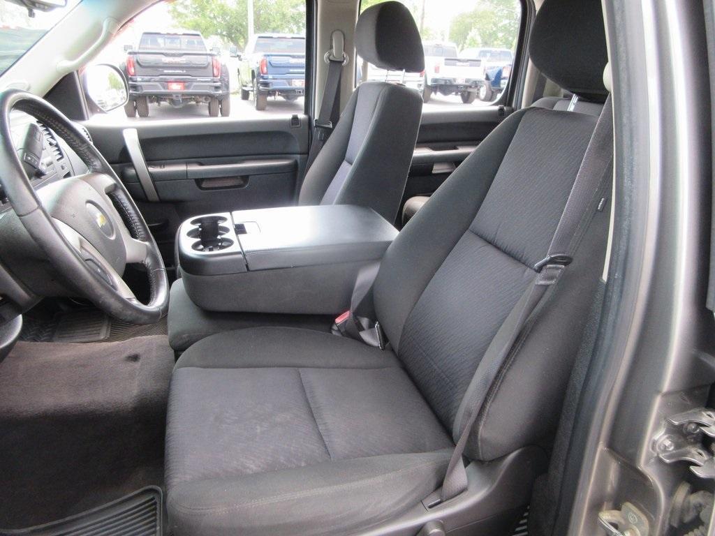 used 2013 Chevrolet Silverado 1500 car, priced at $14,995