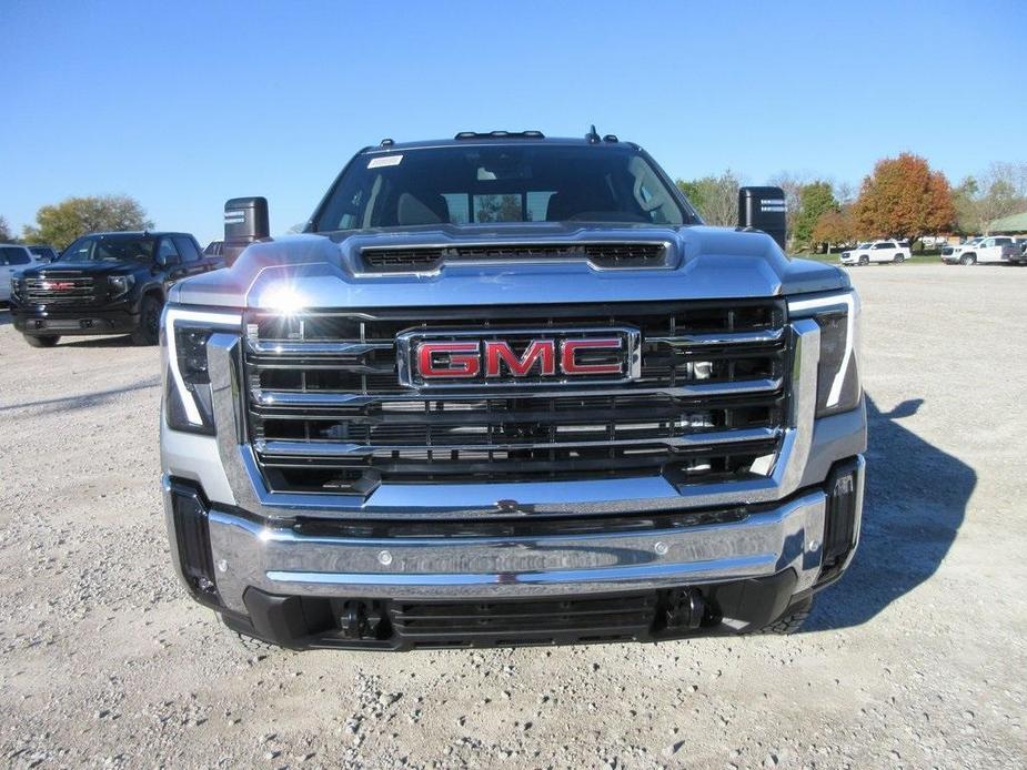 new 2025 GMC Sierra 3500 car, priced at $72,550