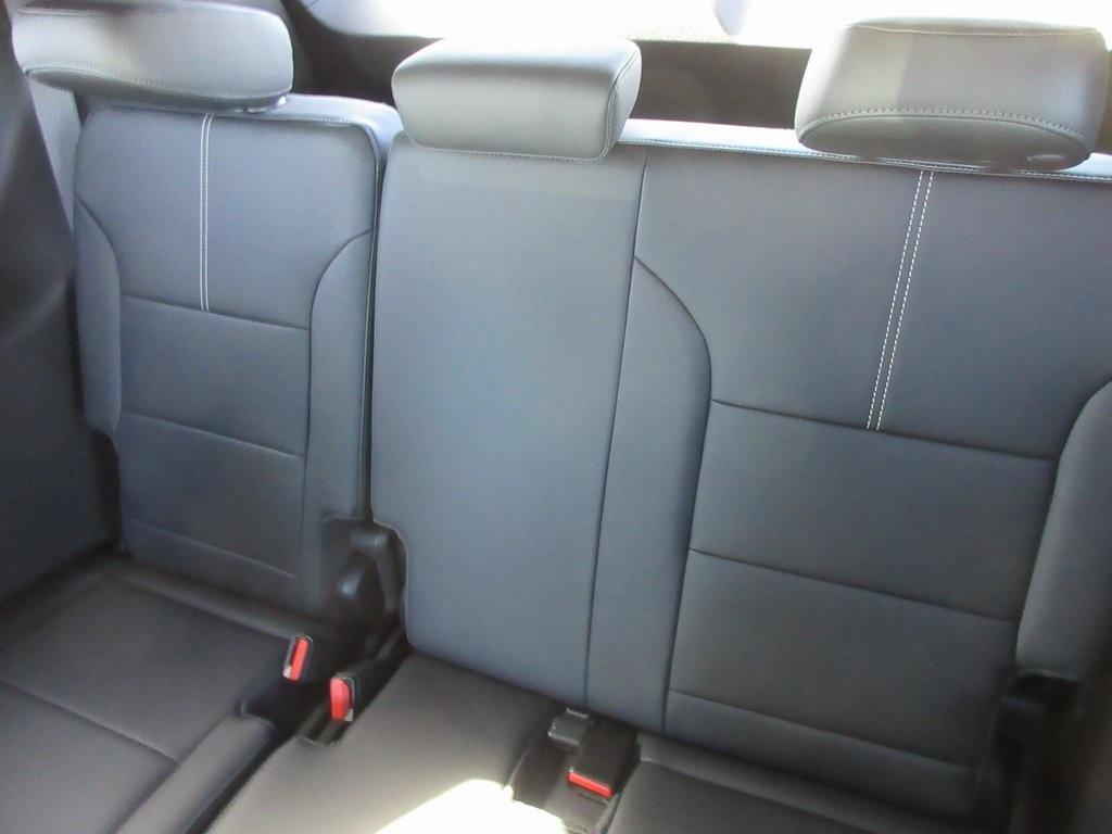 new 2025 GMC Acadia car, priced at $47,239