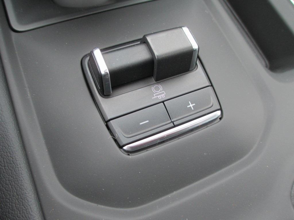new 2025 GMC Sierra 1500 car, priced at $64,195