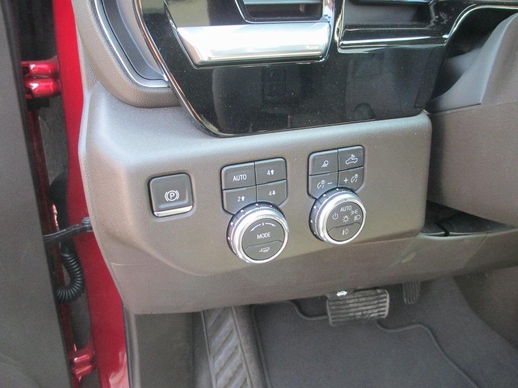 new 2025 GMC Sierra 1500 car, priced at $63,165