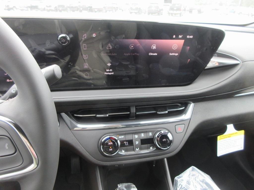 new 2025 Buick Envista car, priced at $25,312