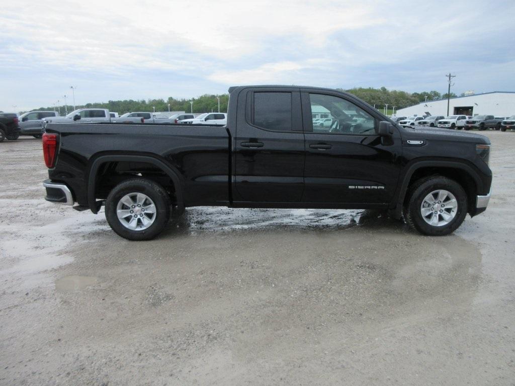 new 2025 GMC Sierra 1500 car, priced at $37,530