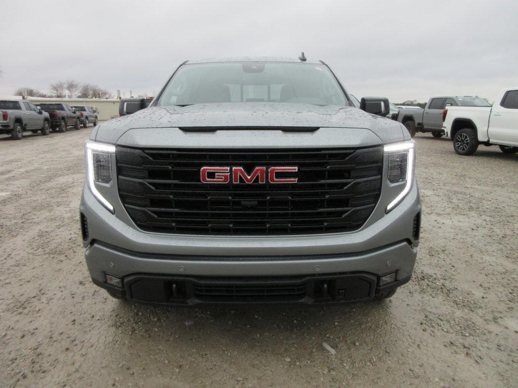 new 2025 GMC Sierra 1500 car, priced at $60,252