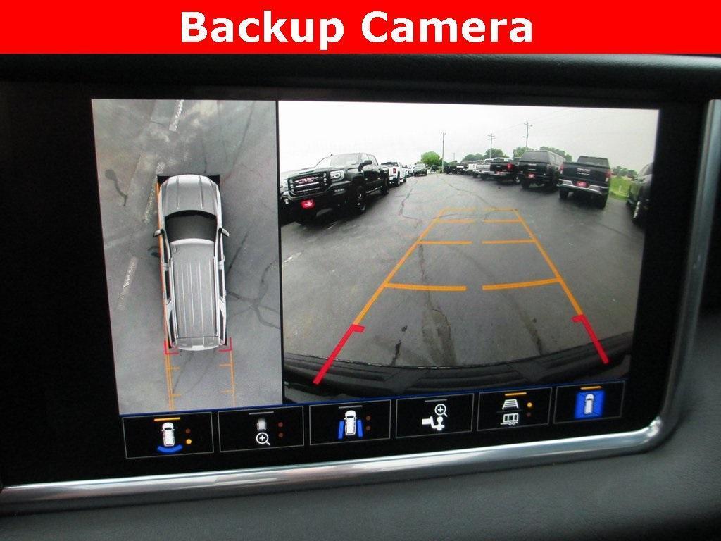 used 2022 GMC Yukon car, priced at $59,995