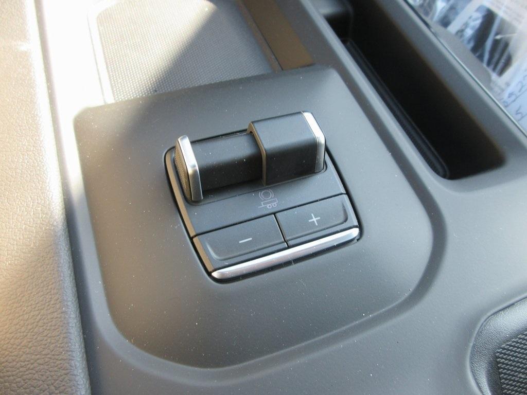 new 2025 GMC Sierra 2500 car, priced at $79,728