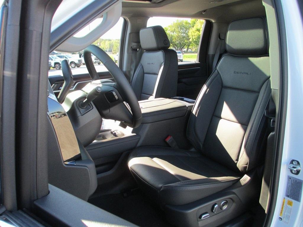 new 2026 GMC Sierra 3500 car, priced at $86,429