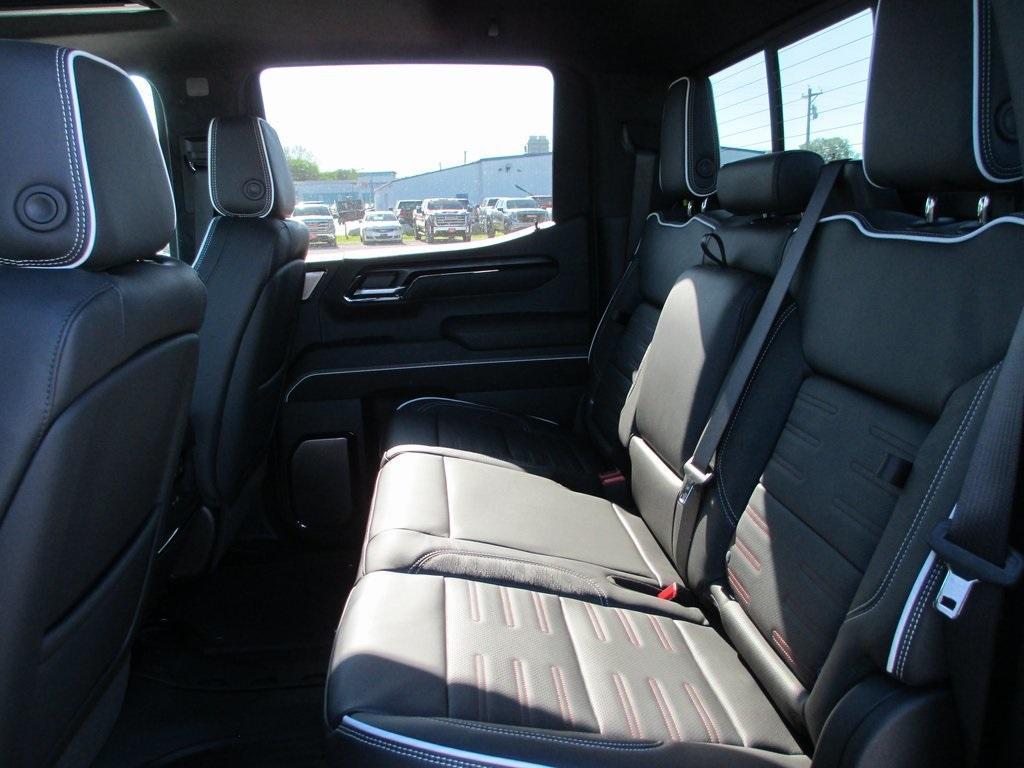 new 2025 GMC Sierra 1500 car, priced at $73,307