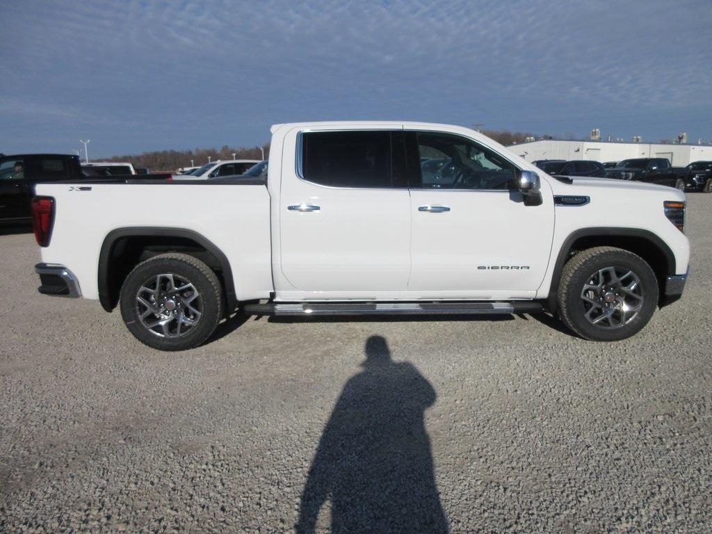 new 2025 GMC Sierra 1500 car, priced at $59,452