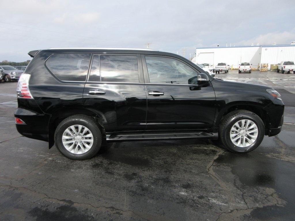 used 2022 Lexus GX 460 car, priced at $49,495