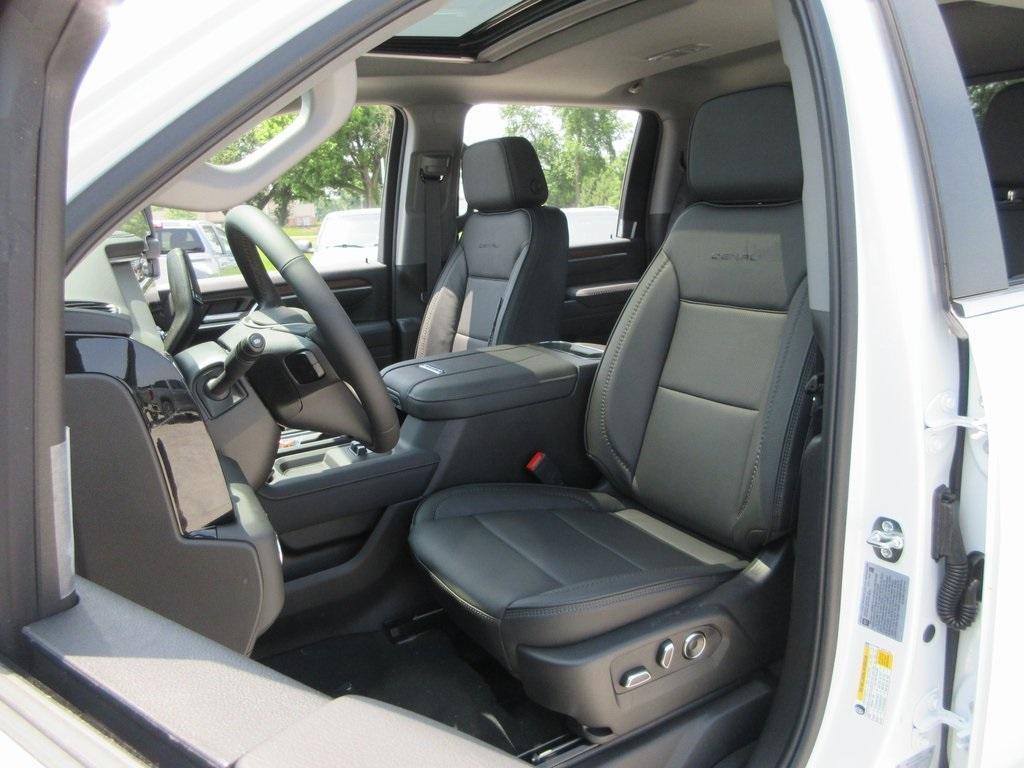 new 2025 GMC Sierra 3500 car, priced at $84,410