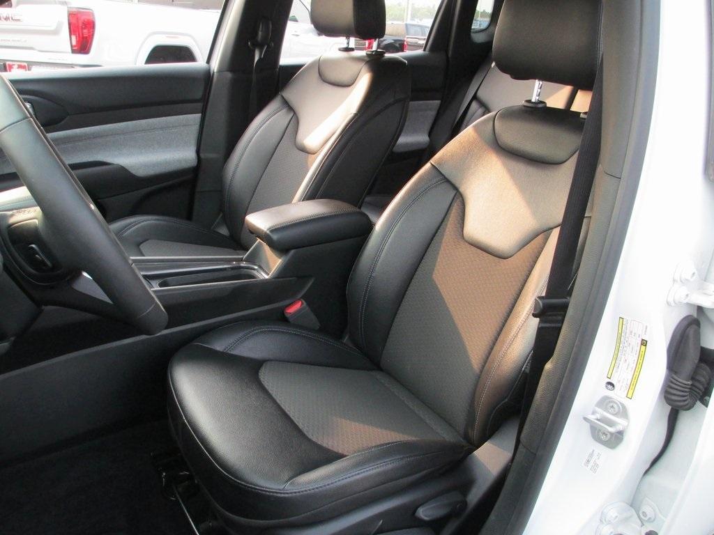 used 2025 Jeep Compass car, priced at $23,995