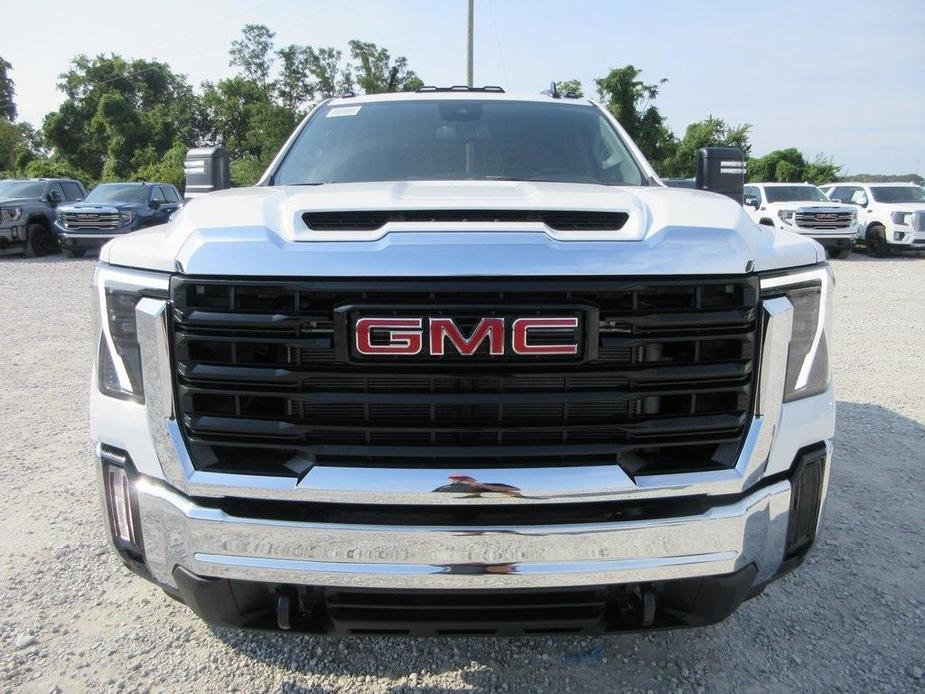 new 2024 GMC Sierra 2500 car, priced at $52,533