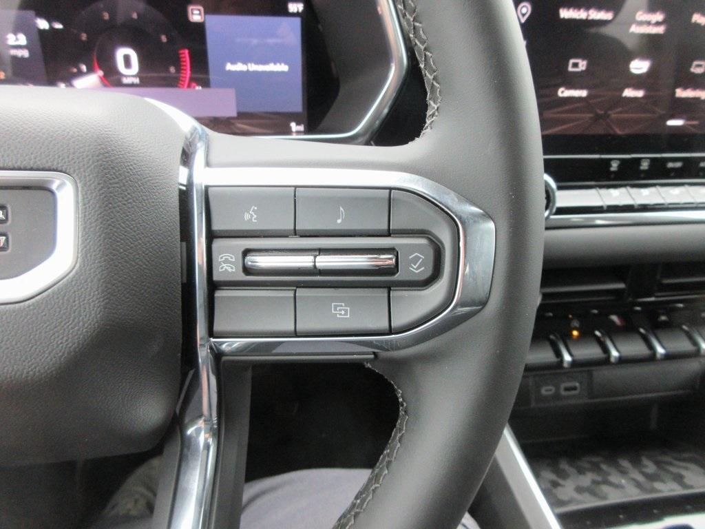 new 2025 GMC Canyon car, priced at $41,965