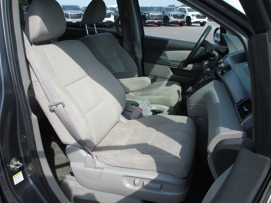 used 2017 Honda Odyssey car, priced at $12,495