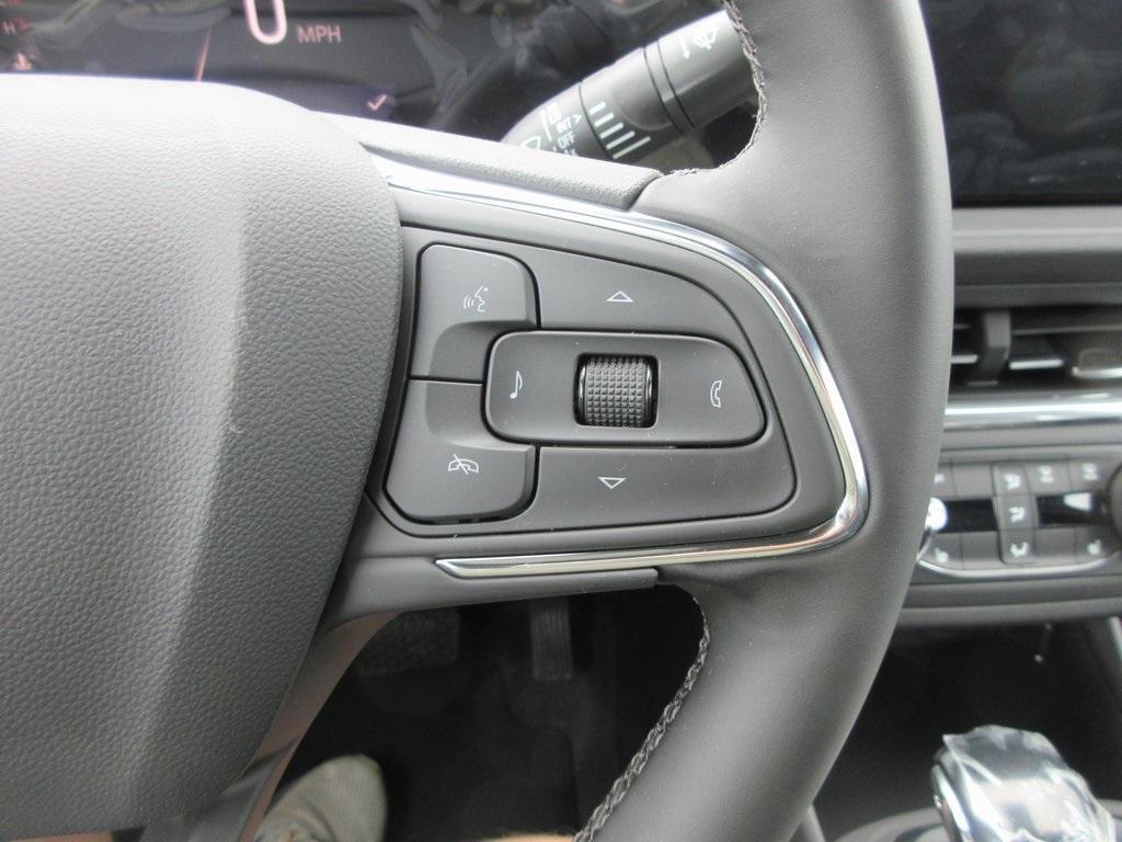 new 2025 Buick Envista car, priced at $25,767