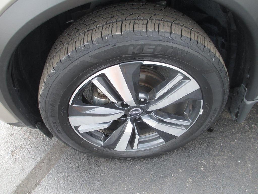 used 2022 Nissan Rogue car, priced at $28,495
