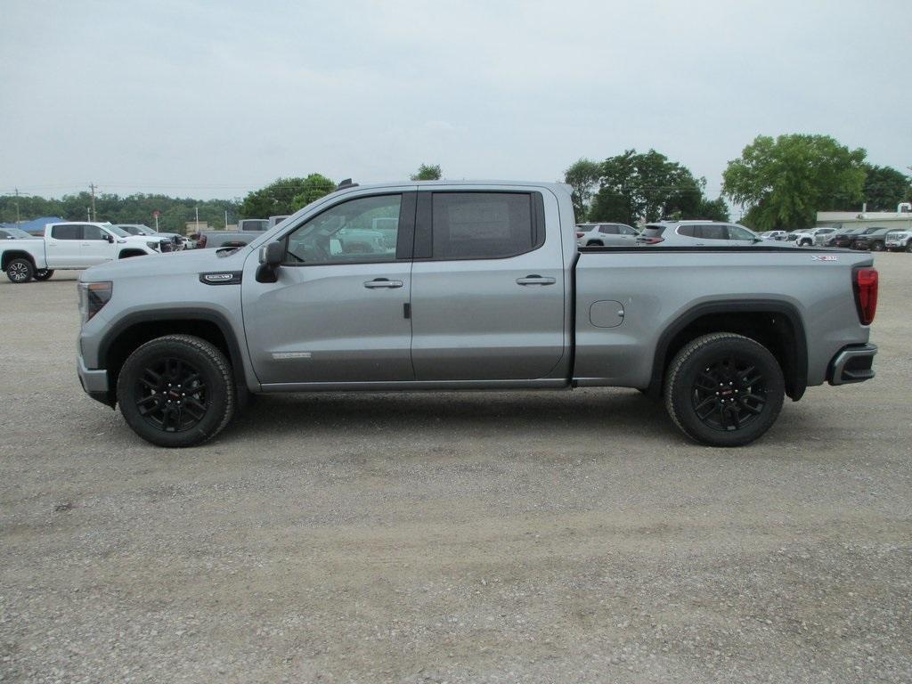 new 2025 GMC Sierra 1500 car, priced at $59,377