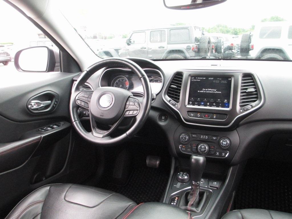 used 2019 Jeep Cherokee car, priced at $20,995