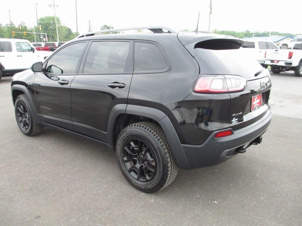 used 2019 Jeep Cherokee car, priced at $20,995