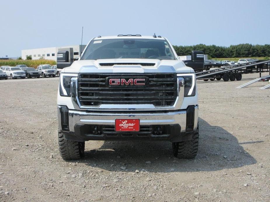 new 2024 GMC Sierra 2500 car, priced at $62,799