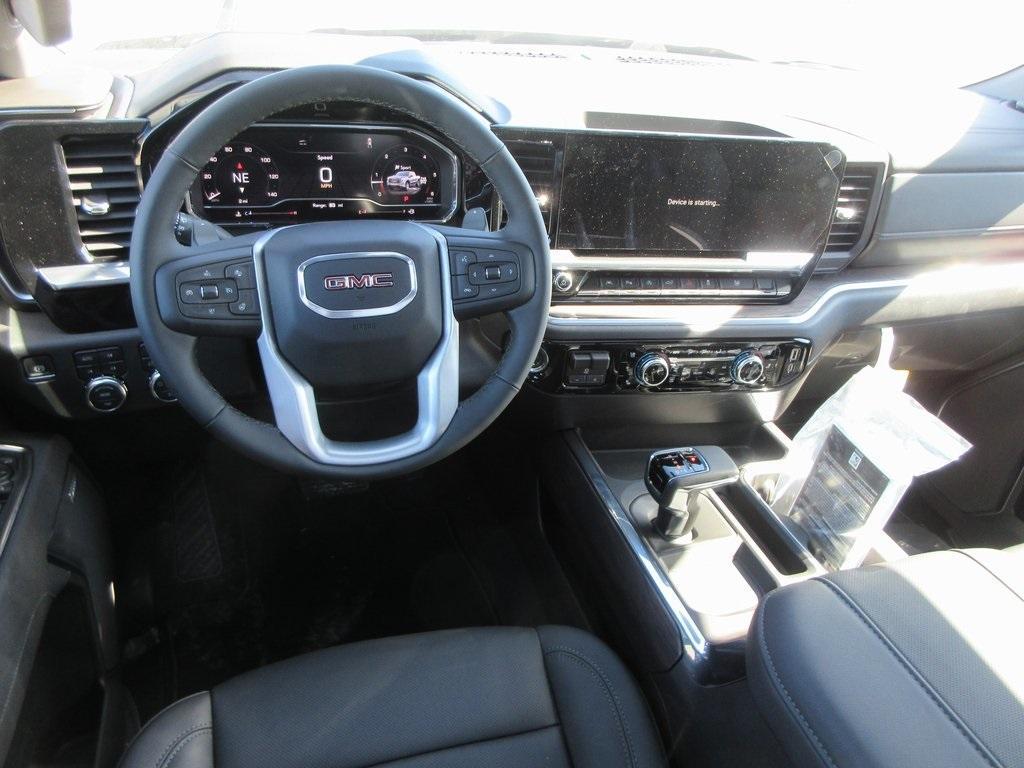 new 2025 GMC Sierra 1500 car, priced at $61,532