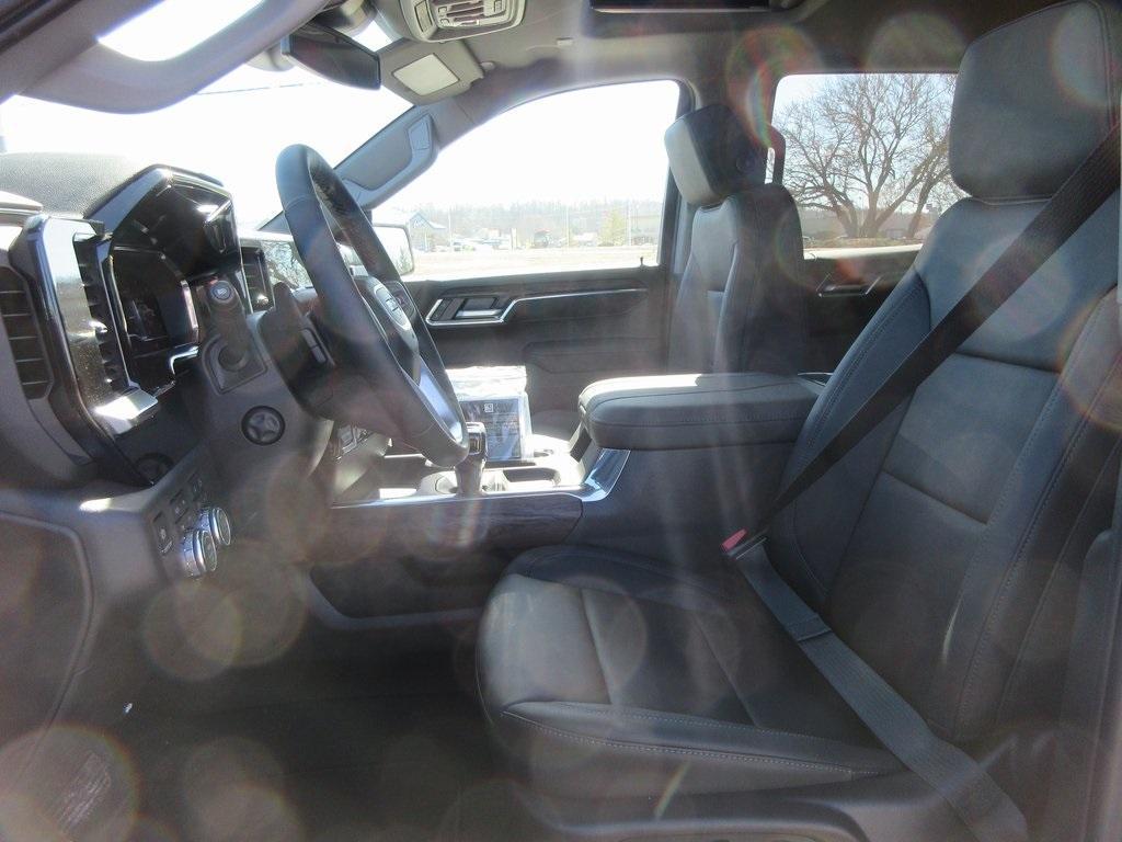 new 2025 GMC Sierra 1500 car, priced at $61,532