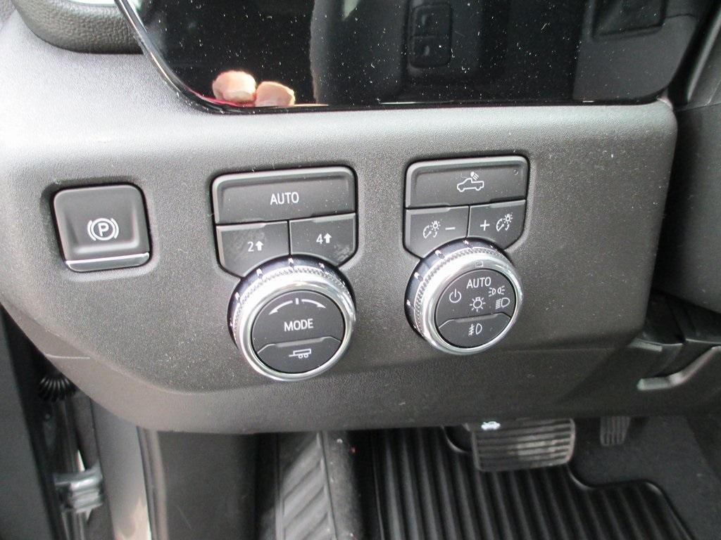 new 2025 GMC Sierra 1500 car, priced at $53,549