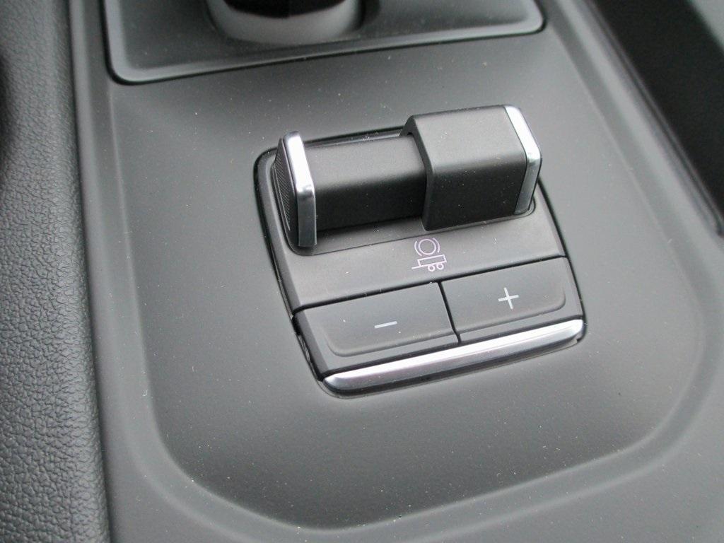 new 2025 GMC Sierra 1500 car, priced at $64,157