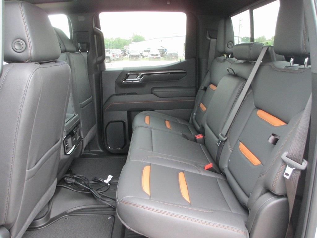 new 2025 GMC Sierra 1500 car, priced at $64,157