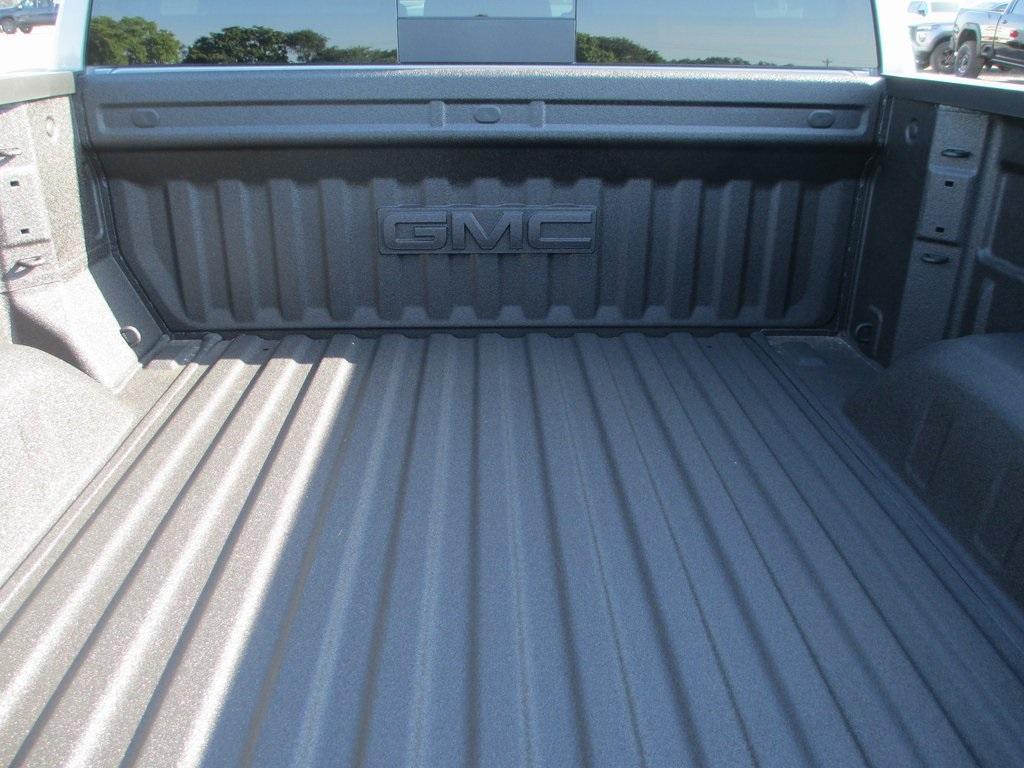 new 2025 GMC Sierra 1500 car, priced at $65,487
