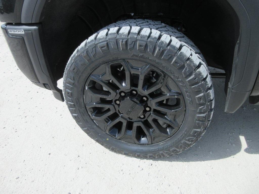 new 2025 GMC Sierra 2500 car, priced at $87,690