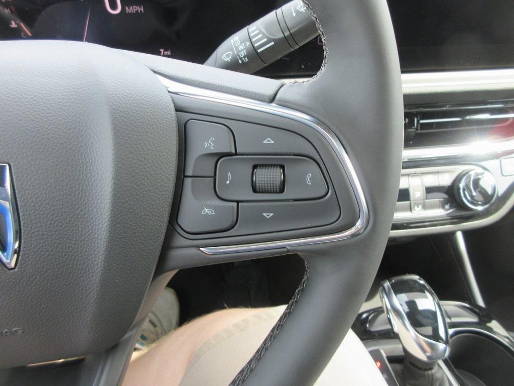 new 2025 Buick Envista car, priced at $28,172
