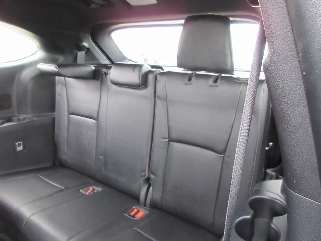 used 2023 Toyota Highlander car, priced at $36,995