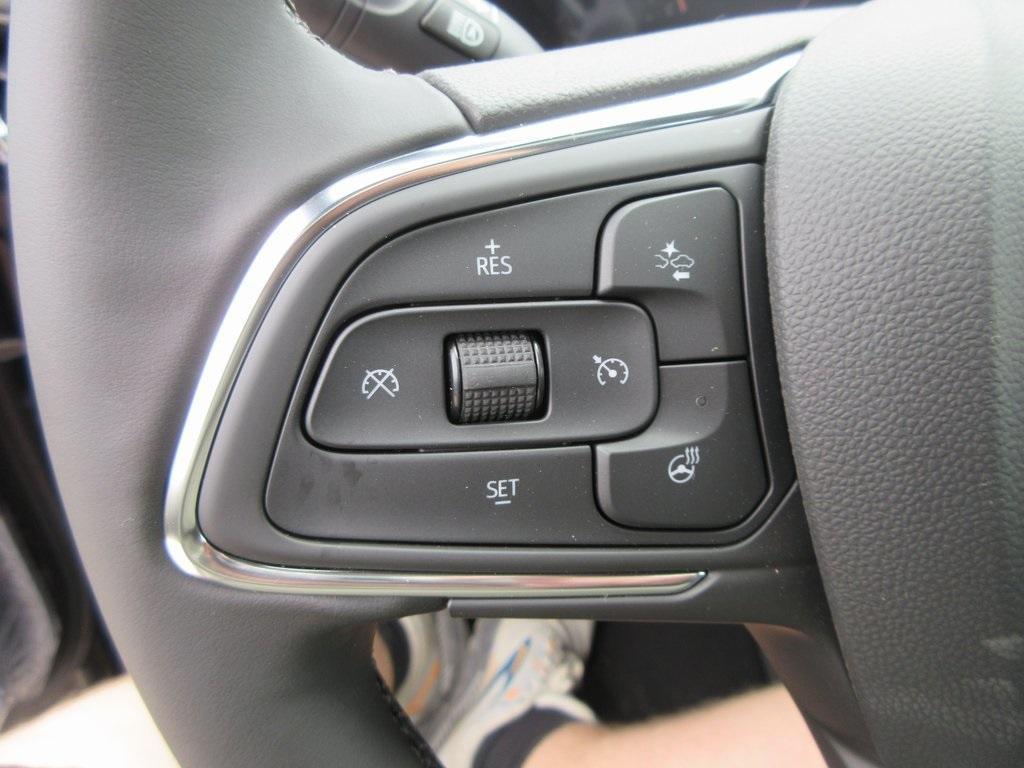 new 2025 Buick Envista car, priced at $29,267